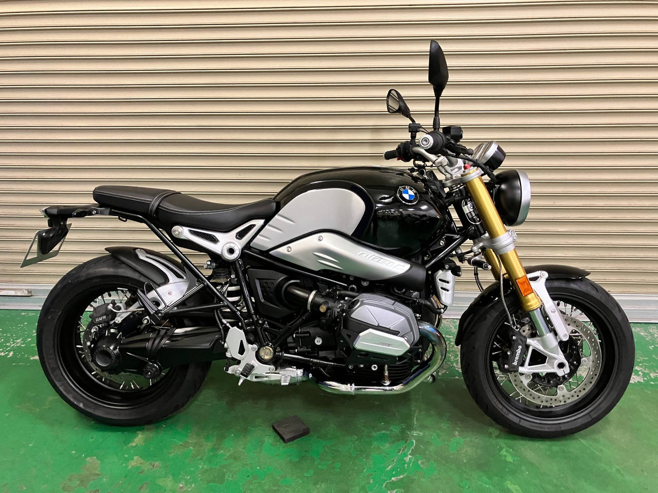 BMW R NINE T 2022
