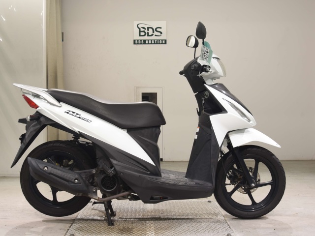 Suzuki ADDRESS V110