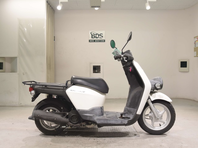 Honda CABINA50 2012