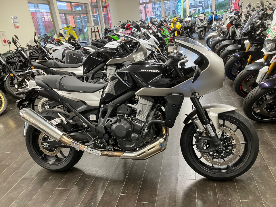 Honda HAWK11 2022