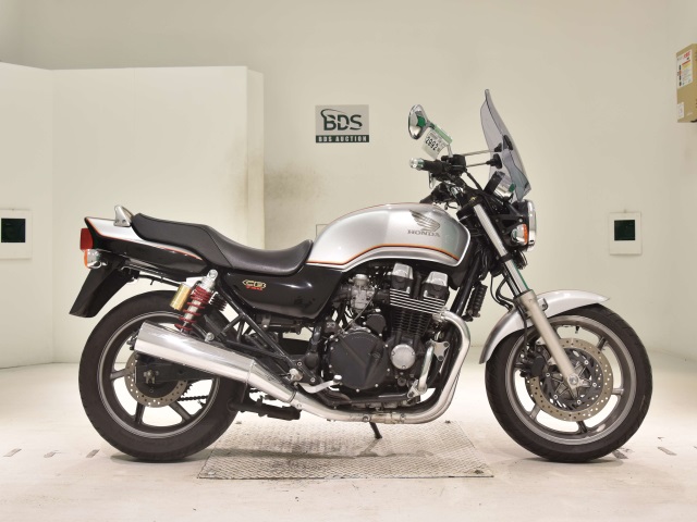 Honda CB750SF 2007
