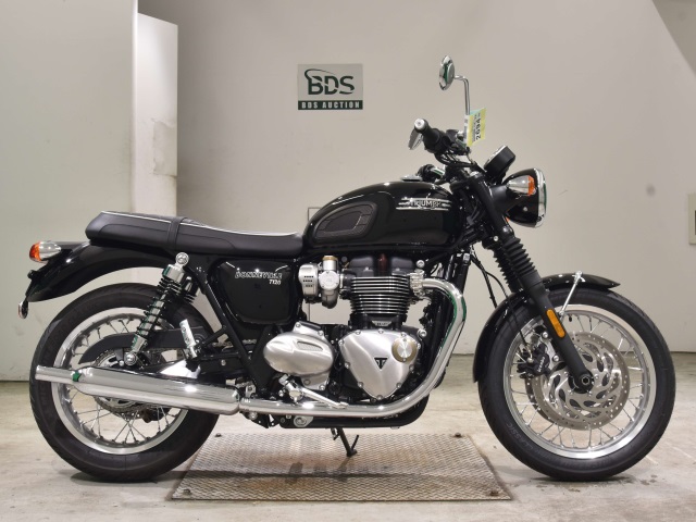 Triumph BONNEVILLE T120 2025