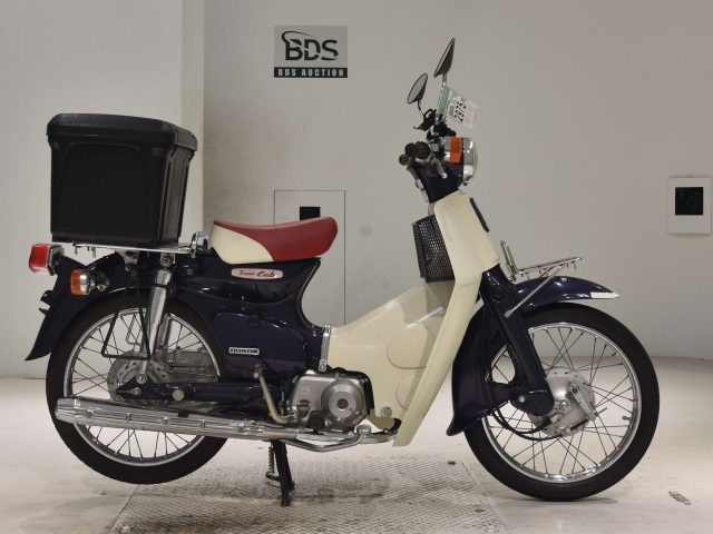 Honda C90 2002