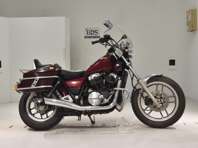 Honda NV750 CUSTOM 1983