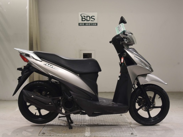 Suzuki ADDRESS V110