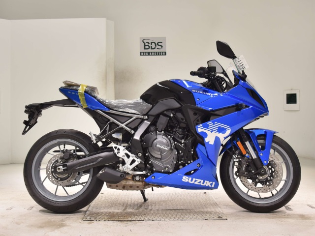 Suzuki GSX-8R
