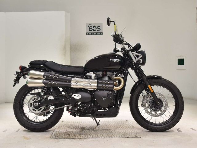 Triumph SCRAMBLER 900 2025