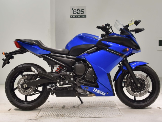 Yamaha XJ6 DIVERSION SA 2012