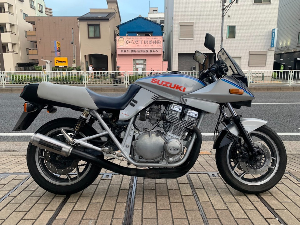 Suzuki GSX750S KATANA 1984