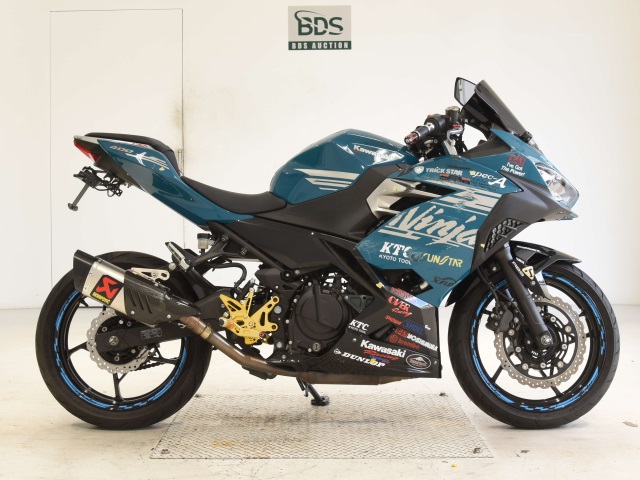 Kawasaki NINJA400 2021