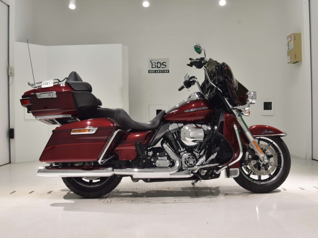 HD ELECTRA GLIDE FLHTK1690 2015