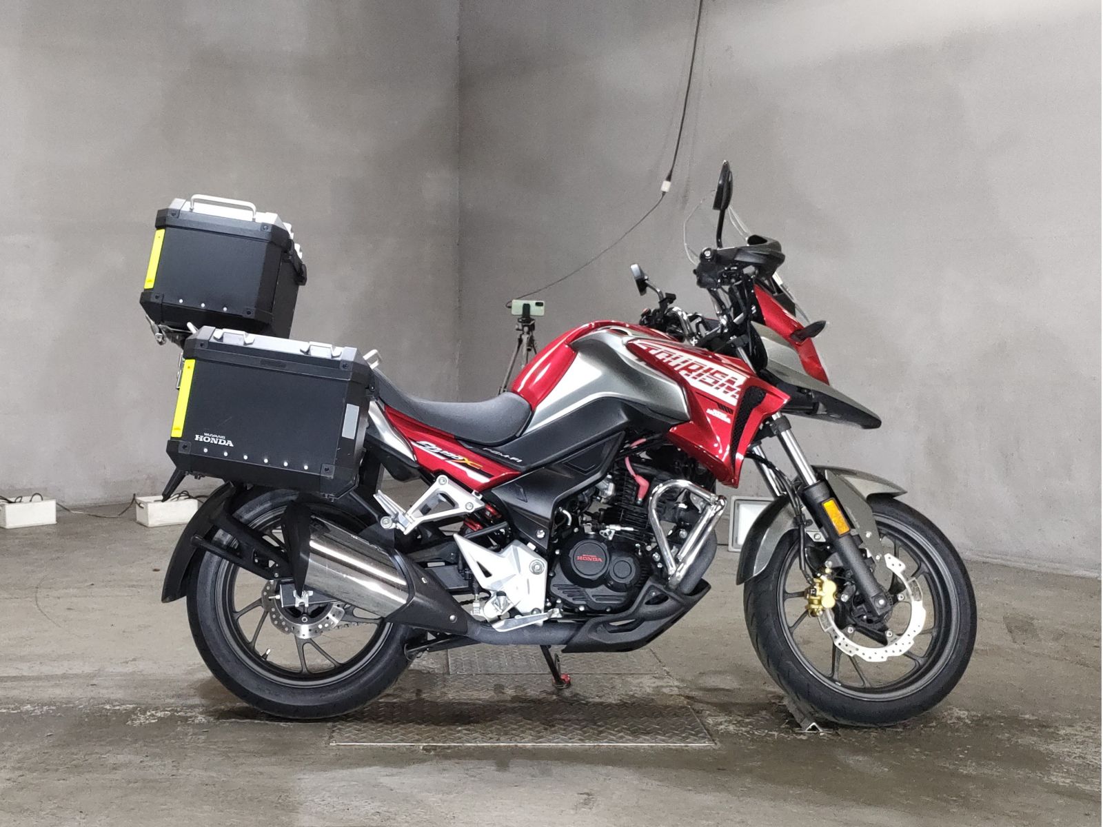 Honda CB190X 2019