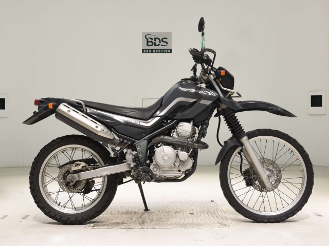 Yamaha SEROW XT250 2005