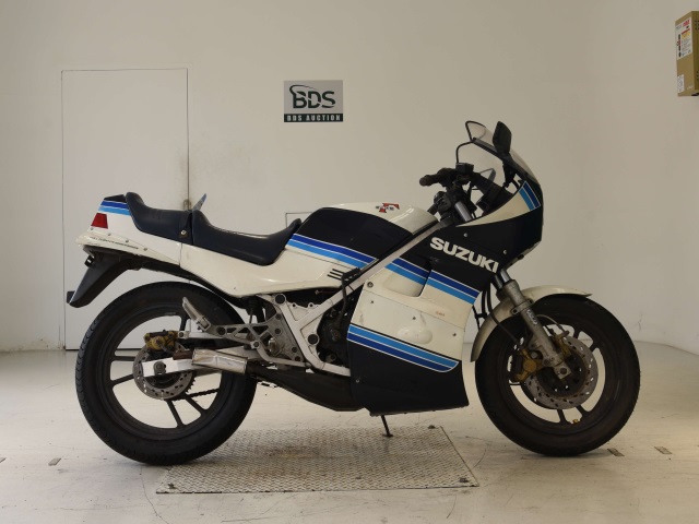 Suzuki RG250 GAMMA