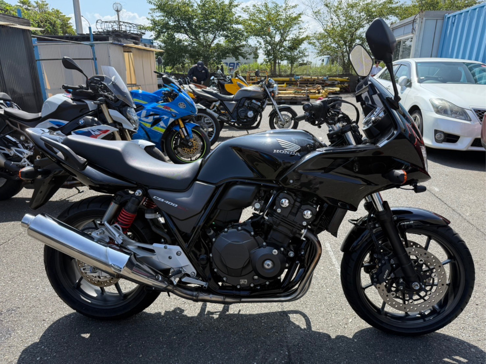 Honda CB400 SﾎﾞﾙﾄﾞｰﾙABS 2019