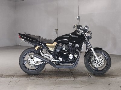 Yamaha XJR400 1995