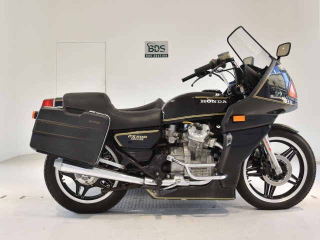 Honda GL400 SIDECAR  1981