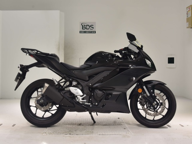 Yamaha YZF-R3 2023