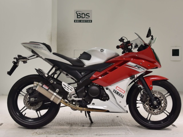 Yamaha YZF-R15 2013