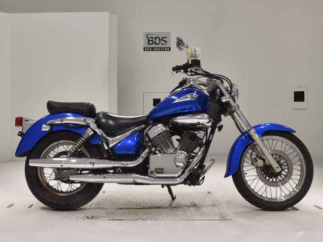 Suzuki INTRUDER 250LC 1999