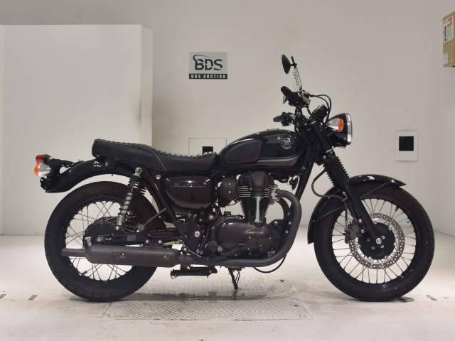 Kawasaki W800 2015