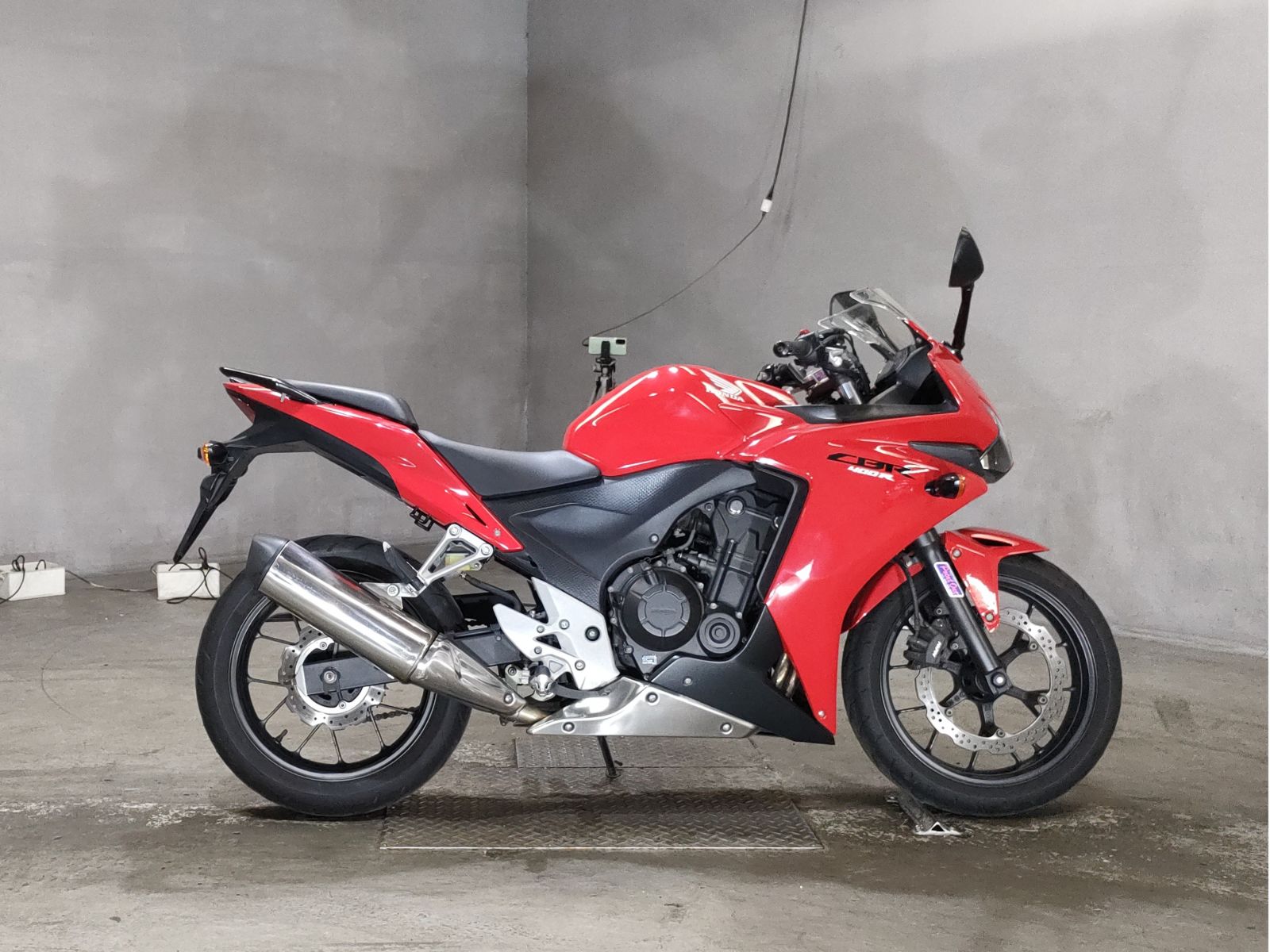 Honda CBR400R 2014