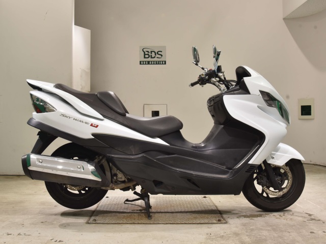 Suzuki SKYWAVE 250M