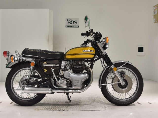 Kawasaki W3 1973