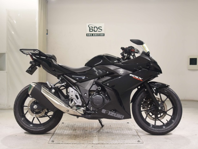 Suzuki GSX250R