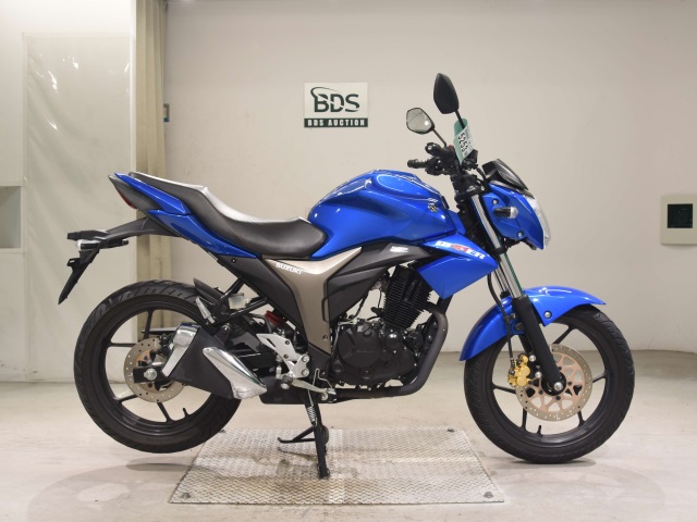 Suzuki GIXXER150