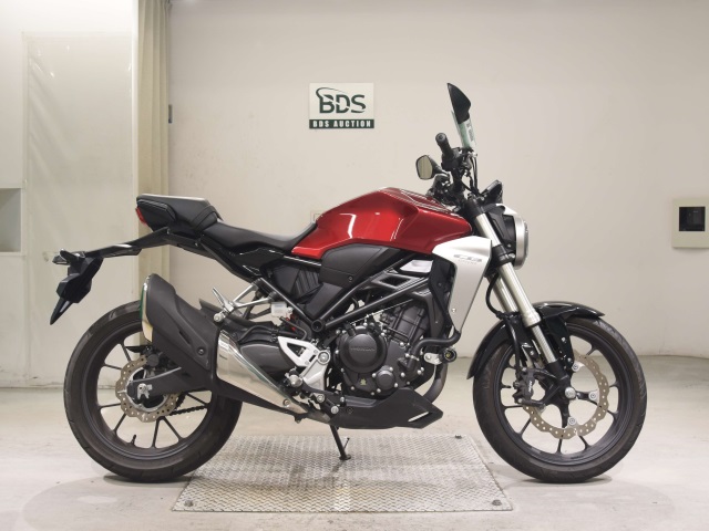 Honda CB250R 2018