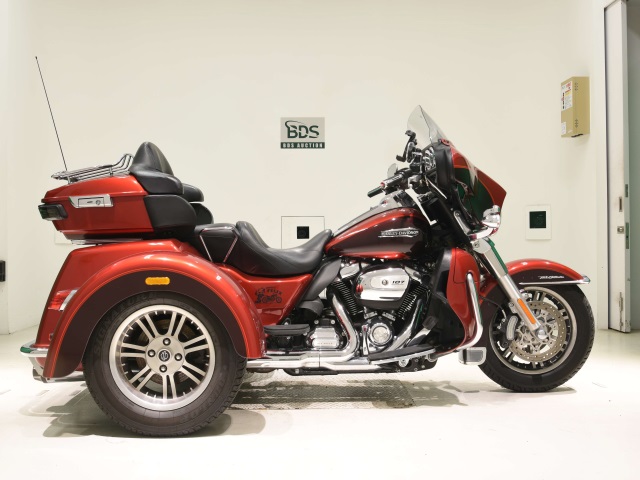 HD ELECTRA GLIDE FLHTCU1750 TRIKE 2018