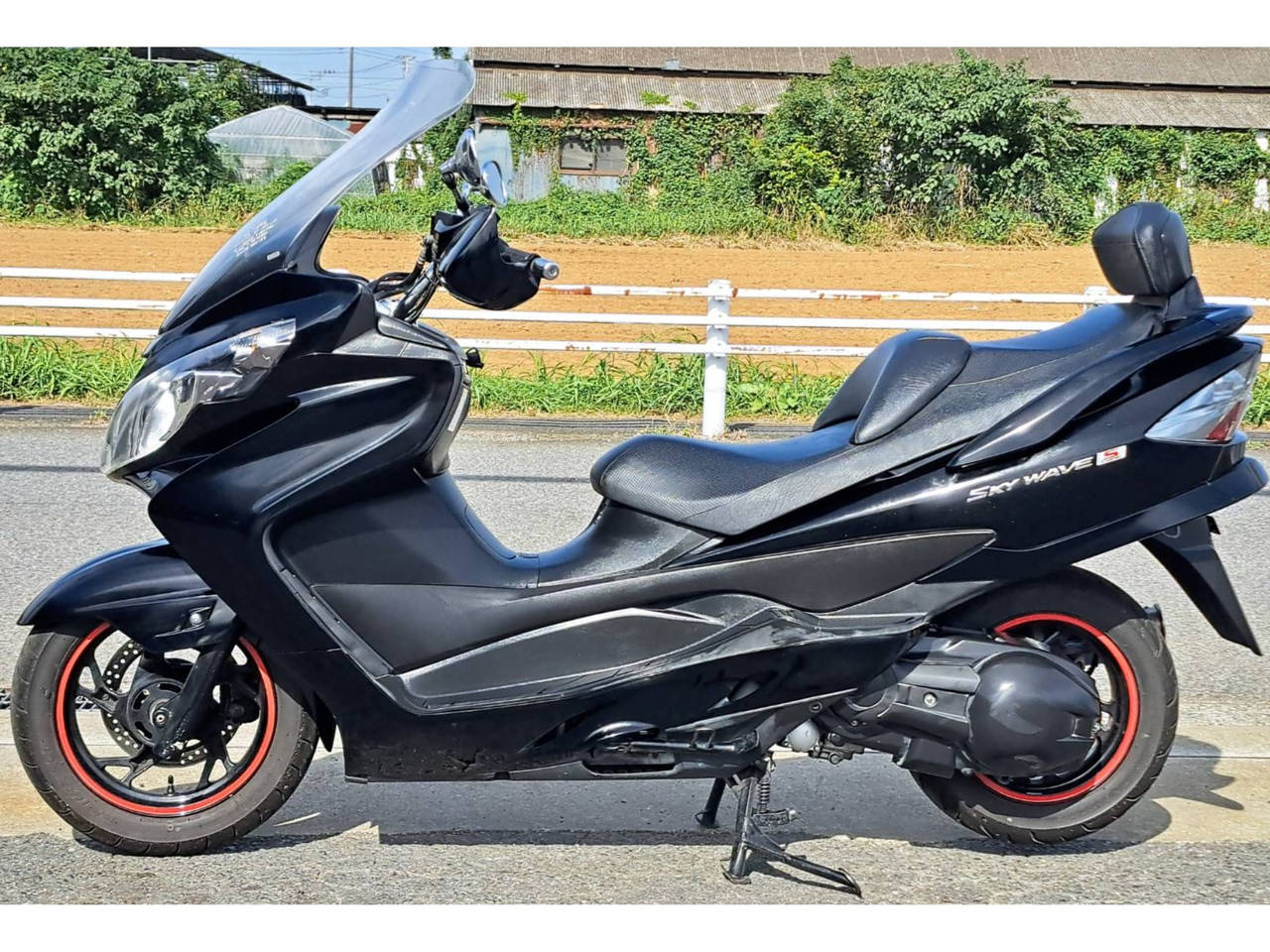 Suzuki SKYWAVE 250S 2012