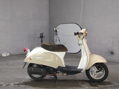 Suzuki VERDE