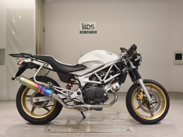 Honda VTR250 2011