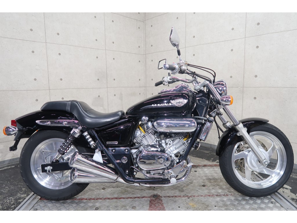 Honda MAGNA250 2005