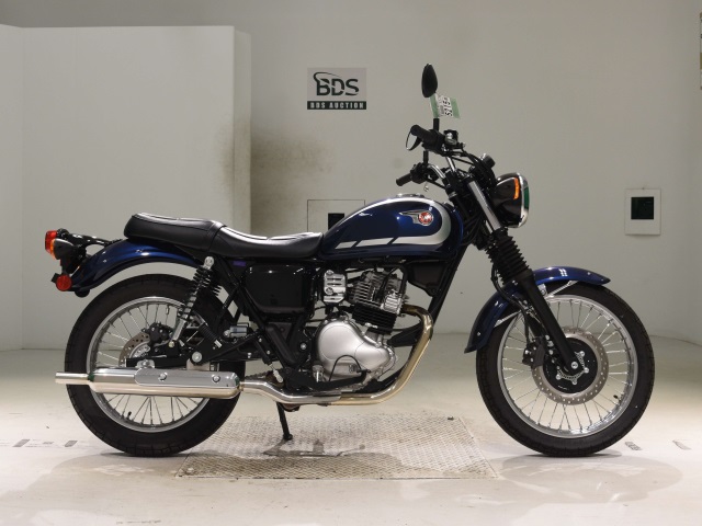 Kawasaki W230 2025