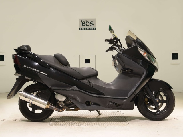 Suzuki SKYWAVE 250S