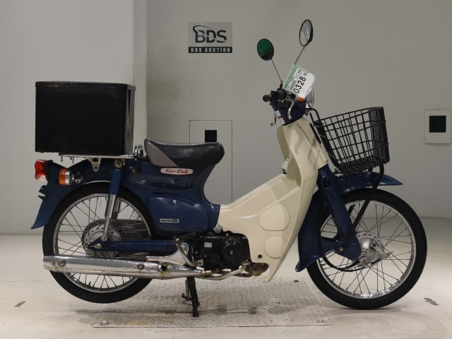 Honda C50 2008