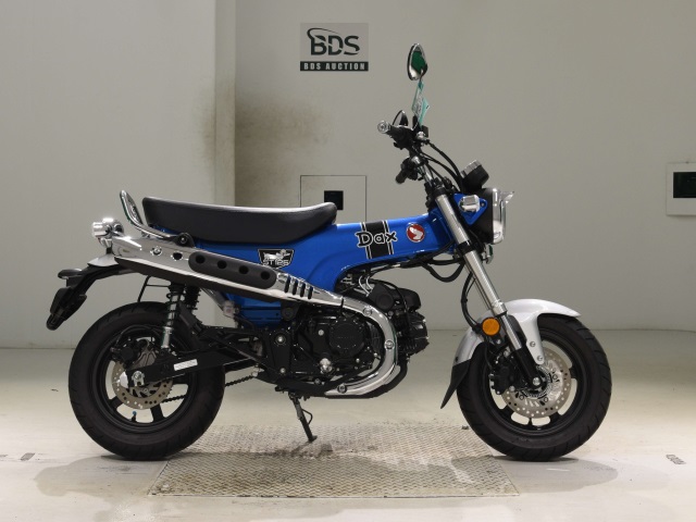 Honda DAX125 2022