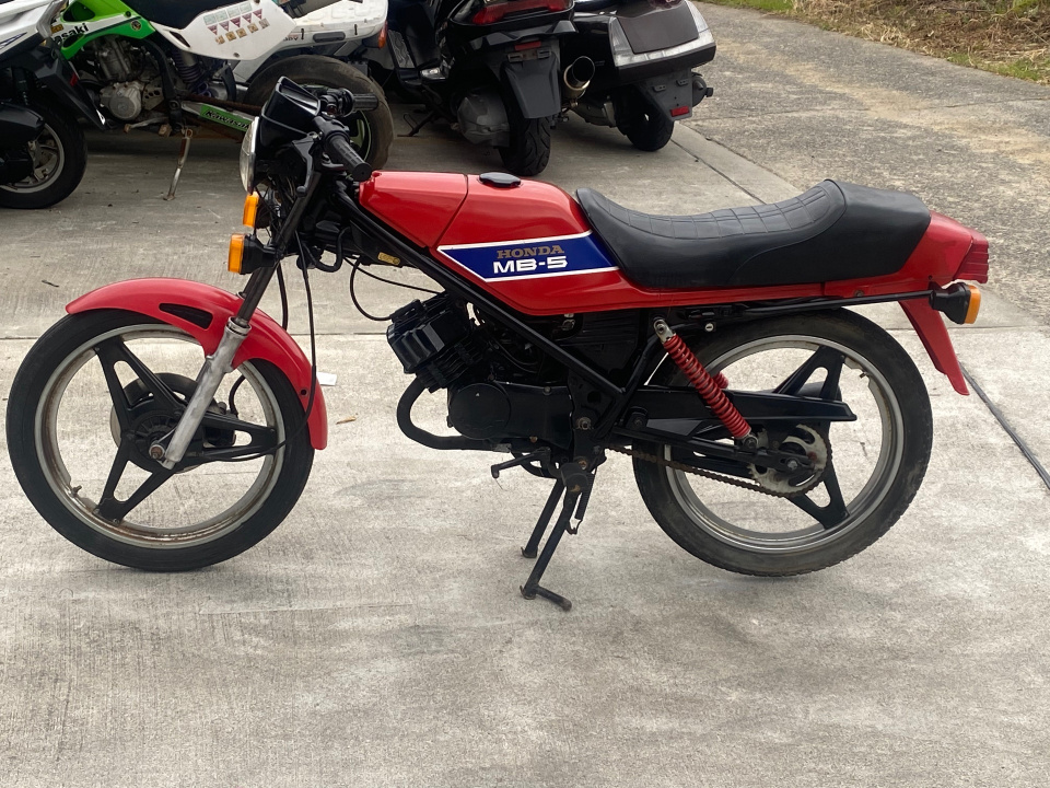 Honda MB-5 1982