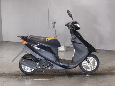 Suzuki ADDRESS V50