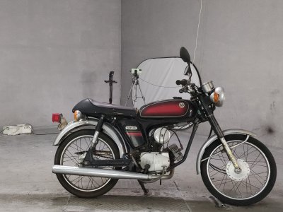 Yamaha YB-1