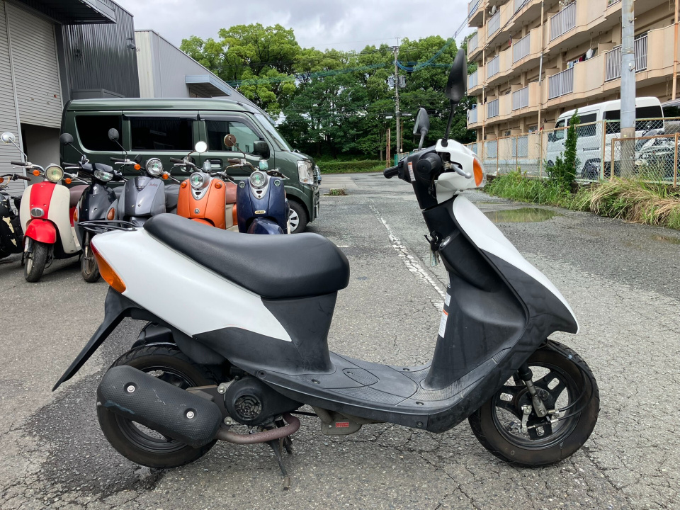 Suzuki LETS2