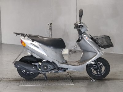 Suzuki ADDRESS V125