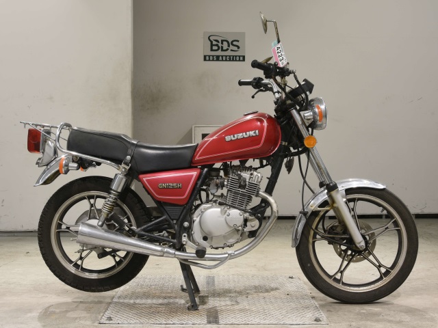 Suzuki GN125H 2015