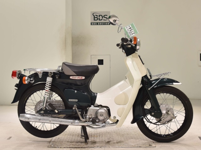 Honda C90 2005