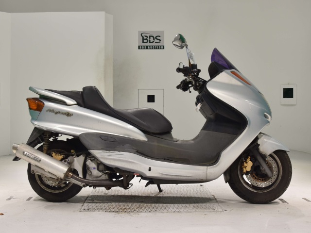 Yamaha MAJESTY 250 2001