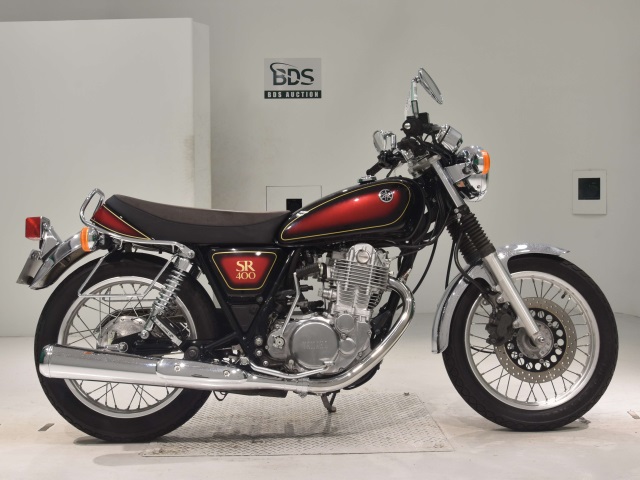 Yamaha SR400 2015