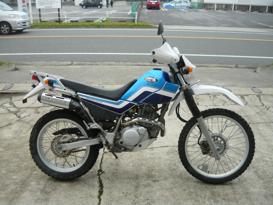 Yamaha SEROW XT225 2003